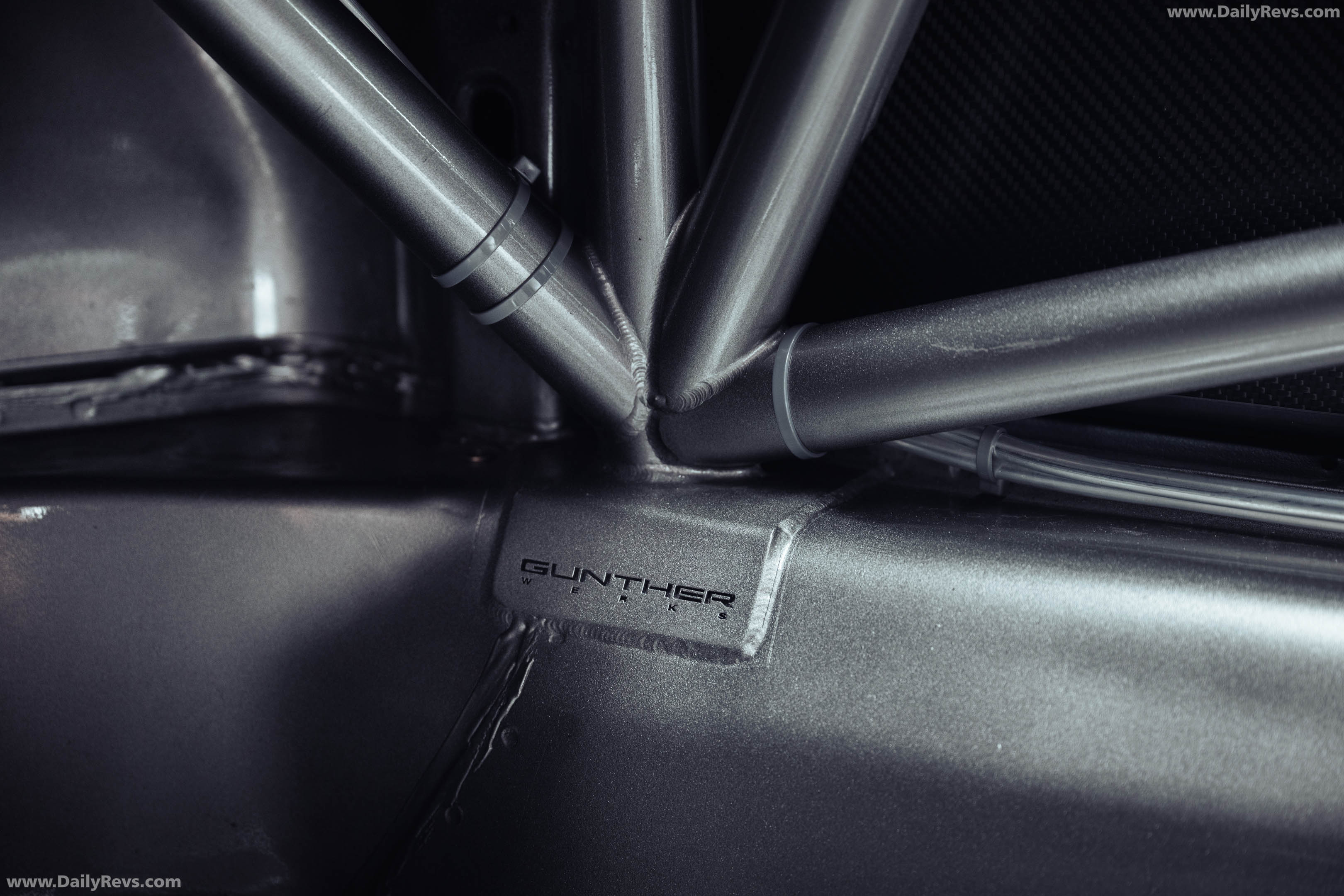 2027 Gunther Werks GXR-Evo Interior